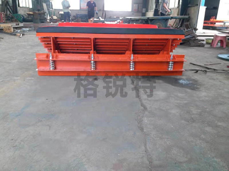 彈簧緩沖床 彈簧緩沖床